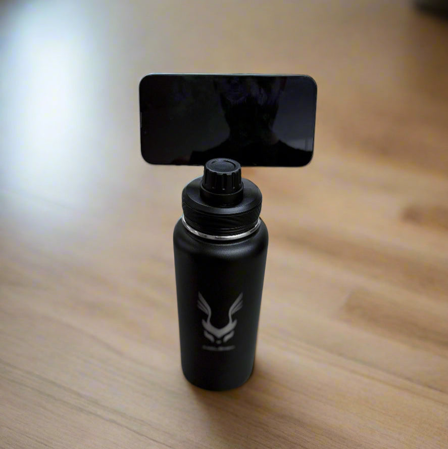 Axel double wall stainless-steel bottle with MagSafe