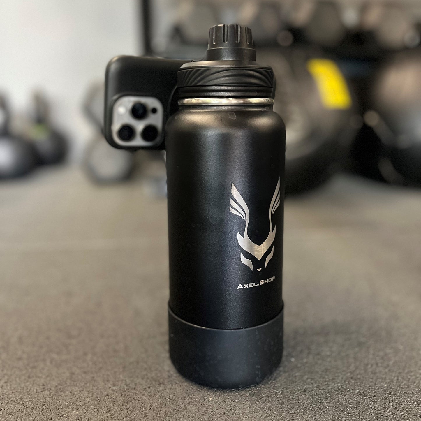 Axel double wall stainless-steel bottle with MagSafe